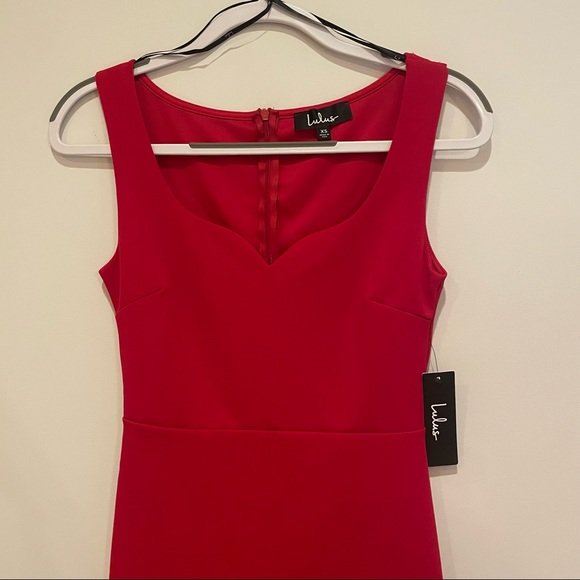 Lulu’s Red mini dress - Picture 3 of 8